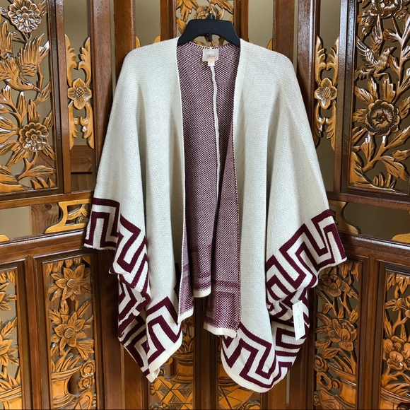 Misia Sweaters - Misia Cream & Red Poncho Cardigan Women Sz M/L Short Sleeve Adult New NWT